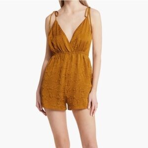 NWT! OPEN EDIT Jacquard Bronze Tie Shoulder Romper. Medium.